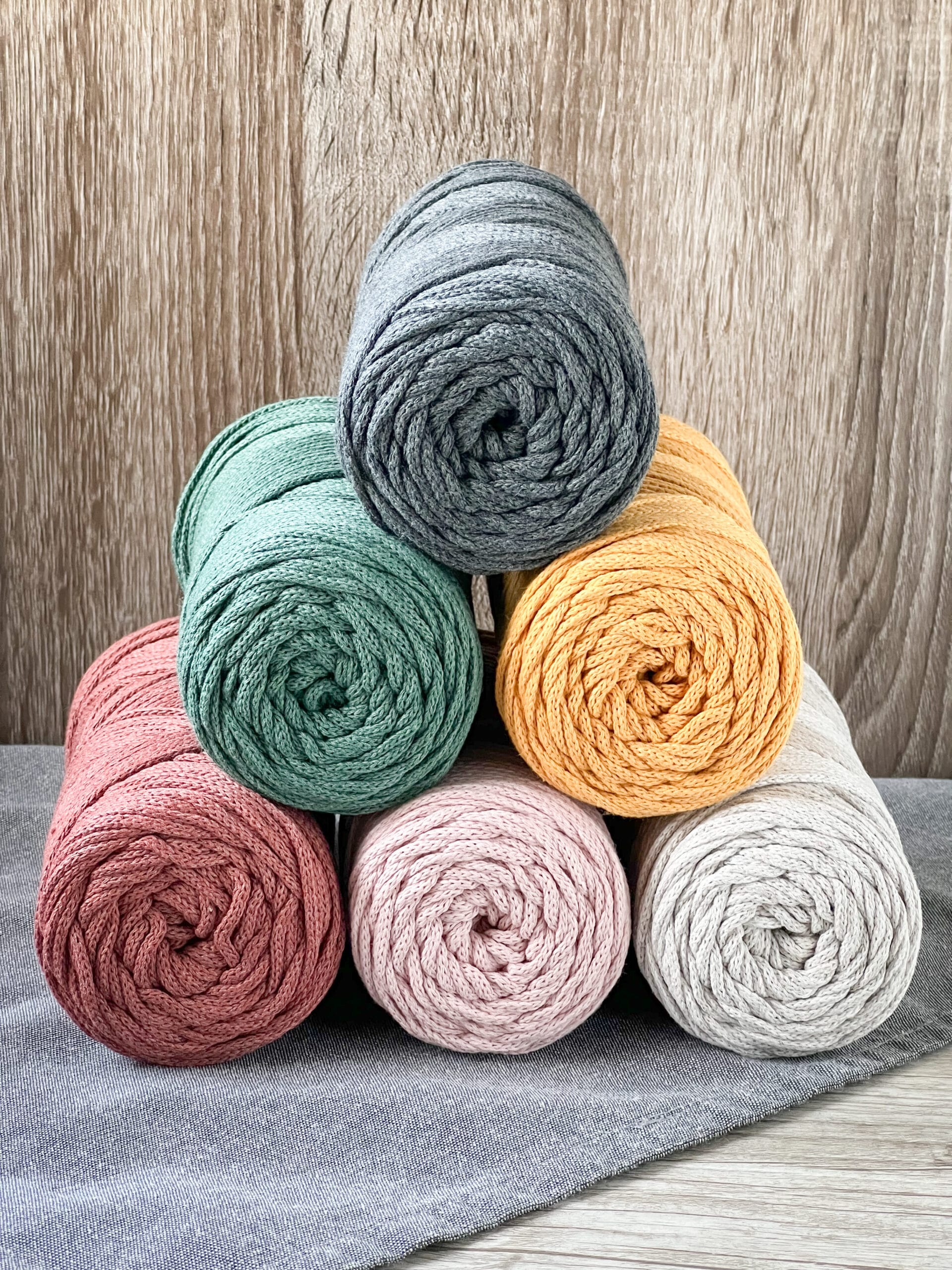 Handy Band aus Makramee - fixfertig – Bild 3